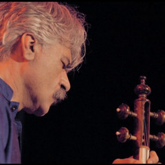 Kayhan Kalhor & Toumani Diabaté (بداهه نوازی کمانچه کیهان کلهر و کورا تومانی دیاباته)