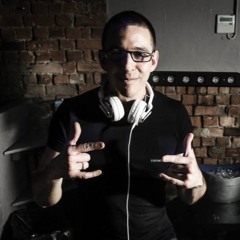 OLD SCHOOL GARAGE FEB 17