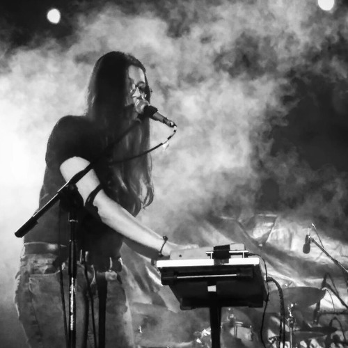 Danilla - Ada Disana