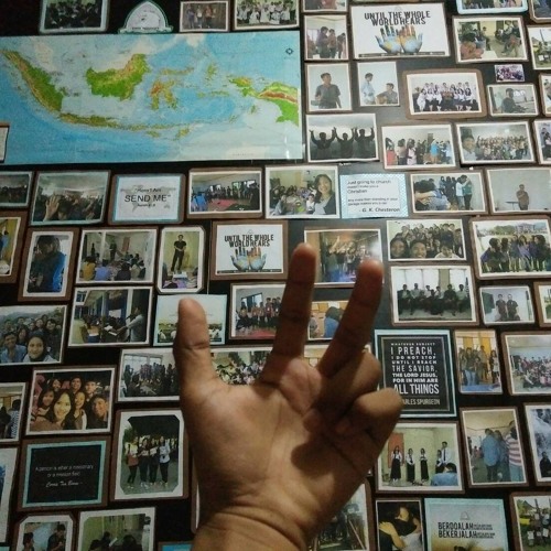 Roh Allah Yang Hidup Penuhiku By Neitent