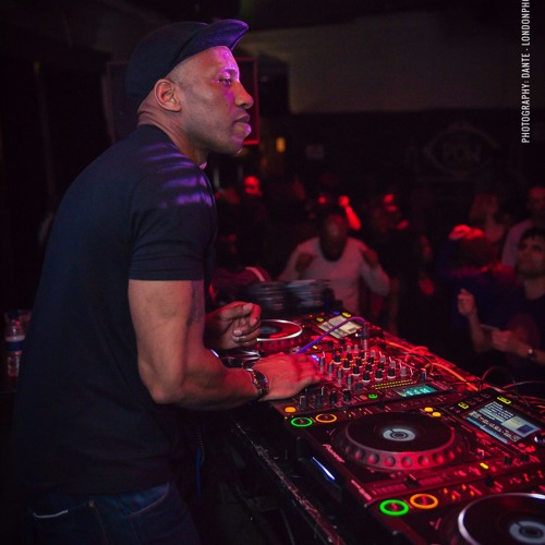Makin' Moves Show 'LIVE' with Jamesey  19/02/17