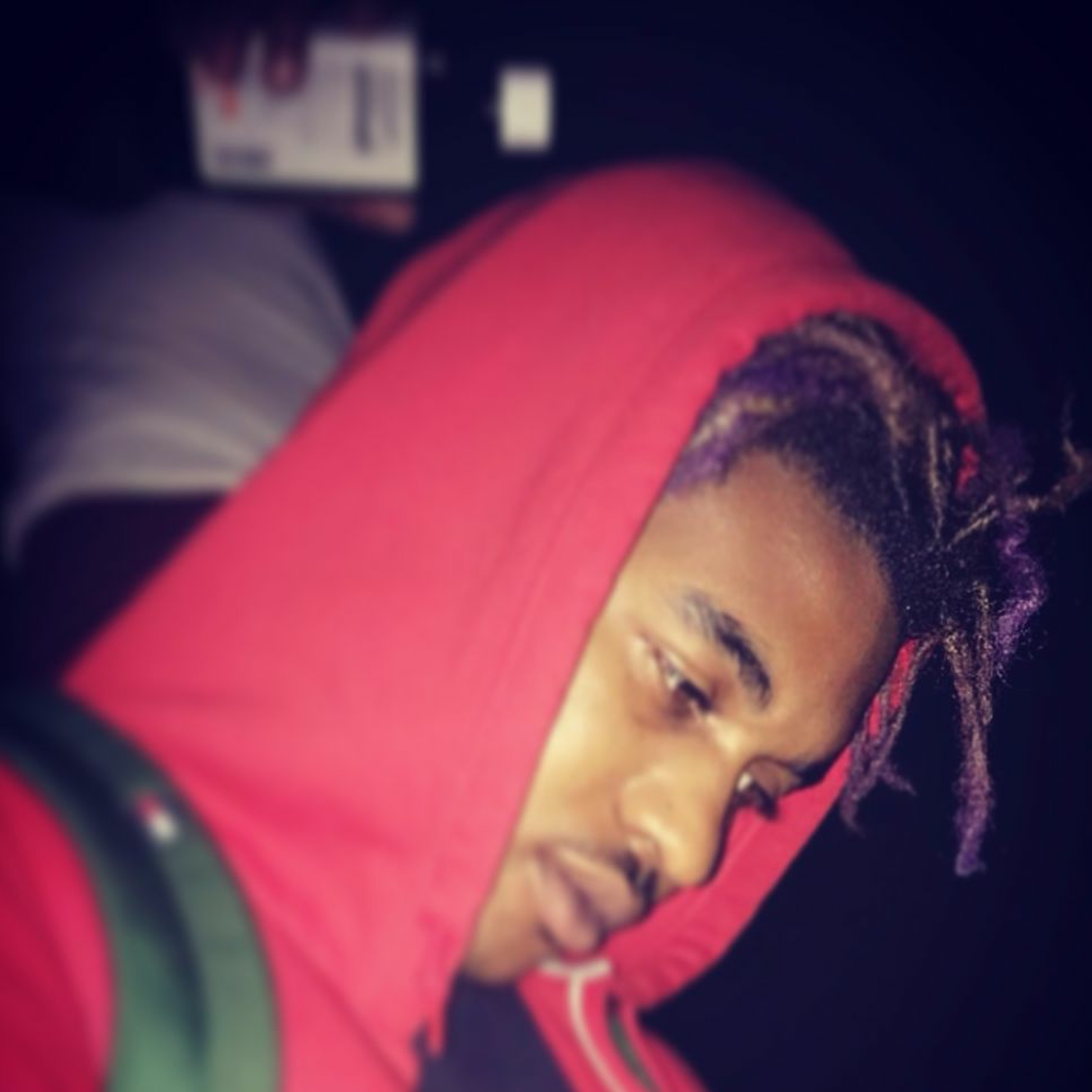 MV