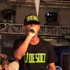 MC MK DO AMARELINHO MEGA MEDLEY SÓ AS RELIQUIA AO VIVO 🎧 FOODA 2017