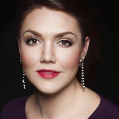 044: *POSTGAME* with Mary-Hollis Hundley