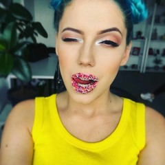 Moniqué - Man Nebaisu