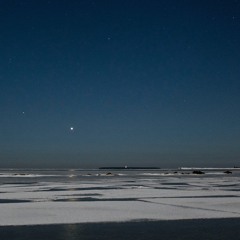 Ice Chill - 8/2/2017 - Night on freezing Makholma Bay
