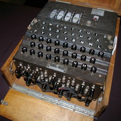 Stivs N Katch Pyro - Enigma Variationas