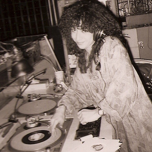 Listen to playlists featuring DJ VINYL MIX DECADE SOUL (Chill 70's