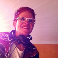 Elly Steiner - Radio-Dance_Feb_17 (made with Spreaker)