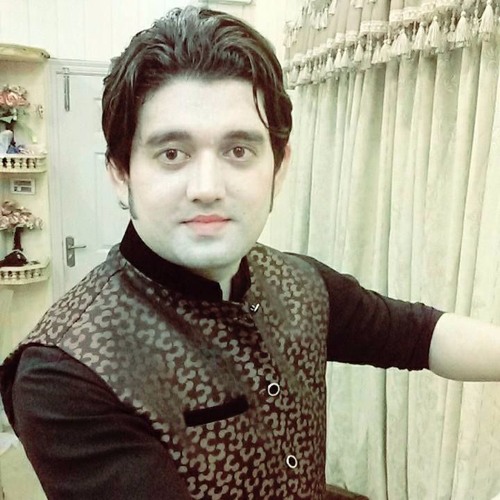 Socha Tha Mainy K Tera He Ban Ke Raho  Ye Kya Hogy Hai Bikher Sa Gya Hai JanooN ׃