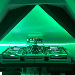 Dj Mickey Byker Sniff Production's Volume 32