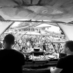 4weekend - In The Mix 001 (Free Download)
