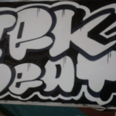 Teckbeat Ft Zarrosis - Mami