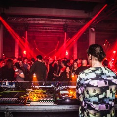 Malbetrieb @ komm schon Alter XIV - 17.02 Warehouse Elementenstraat