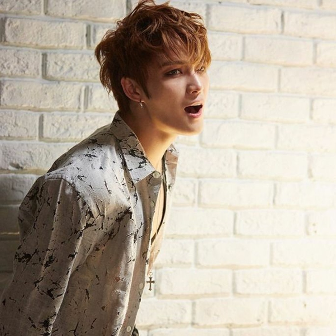 artworks-000209614331-nwhnup-