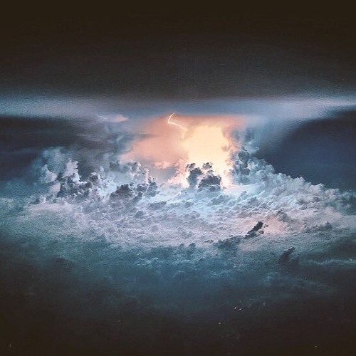 Henry Baitup Ft. Laurless -Thunderclouds (Prod. BYoung)