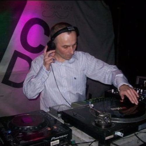 Ger Byrne - Play FM Radio Show 2009