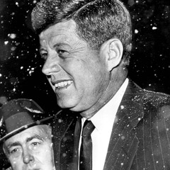 L!L f0E"S fR0zEN NEck Prod. K.C.