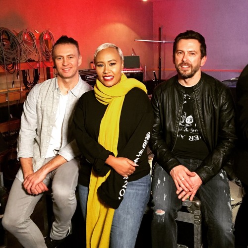 Emeli Sande & Matrix & Futurebound - Breathing underwater (BBC Radio1 Live lounge)