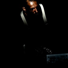 Thee Great Dmitri Destrucovich Etheathin Na Katavroxthizi Waltzpitogira Stin Elasona