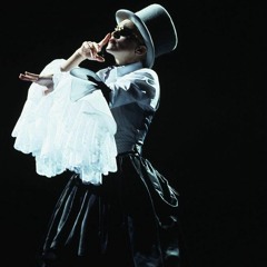 Madonna - Justify My Love (The Girlie Show Tour - Studio Live Version)