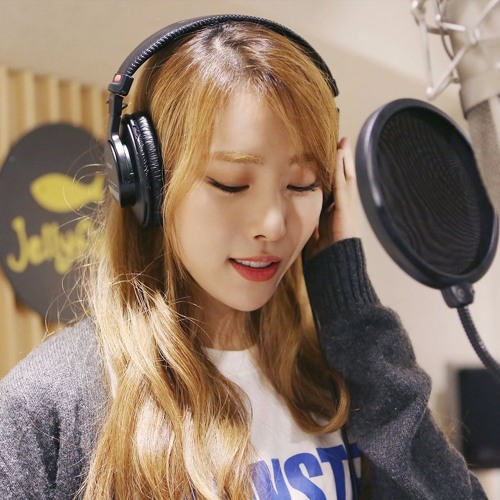 해빈 (Haebin) - 품 by 정영은 (Jung Young Eun) (Cover Project #04)