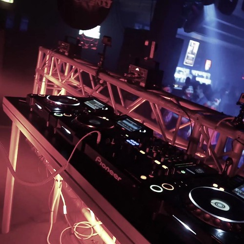 DJ Cotts - Live on Happyhardcore.com 02-MAR-17
