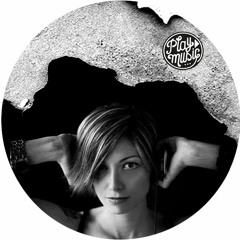 Manuela Gandolfo - Play Music
