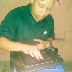 ELAS QUER OS AMIGO DA BOCA (( DJ TERRORISTA )) MC TCHULIN