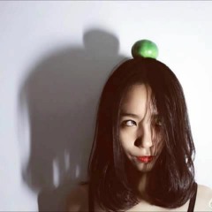 Amy Chanrich - 一半