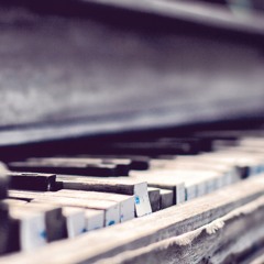 [Creative Commons Music] ATMOSPHERIC MOST BEAUTIFUL PEACEFUL PIANO PIECES BACKGROUND MUSIC 012