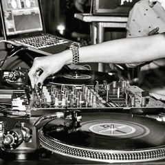 SUNSHINE, RAINBOWS & KITTENS