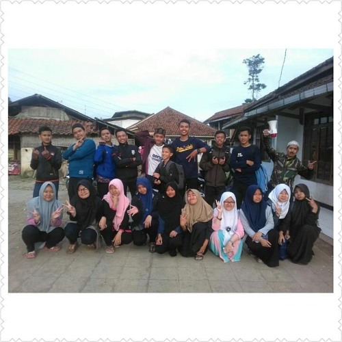 seiring sehaluan