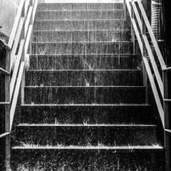 Estudi Nº1 Del Teu Cos Sota La Pluja_Tres Poemes De Desig