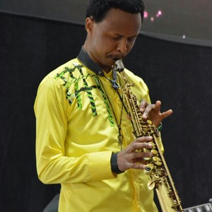 NewYork State of Mind (TenorSax)with Noah on vocals & Keys and Kevo on Acoustic