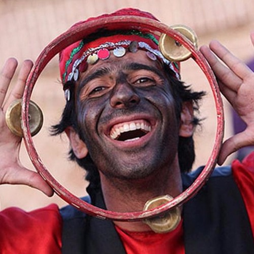 حاجی فیروز- گروهی