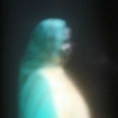 あなたを愛しているのは私だけです