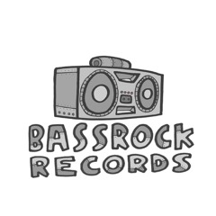 Brock040 : Paul Bassrock Vs Cut The Midrange - Code 13 (Original Mix)