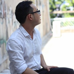 BẢN TÌNH CA ĐẦU TIÊN