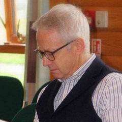 Who is in control? : Phil Brennan (1462)