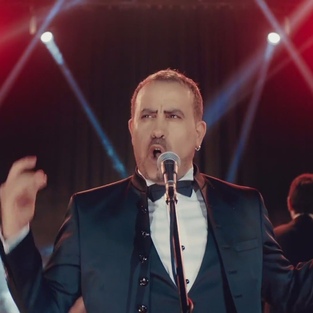 Haluk Levent – İzmir Marşı