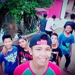 Tante Culik Aku Dong - RifalWSLY™ By Dj Batam Joget Song