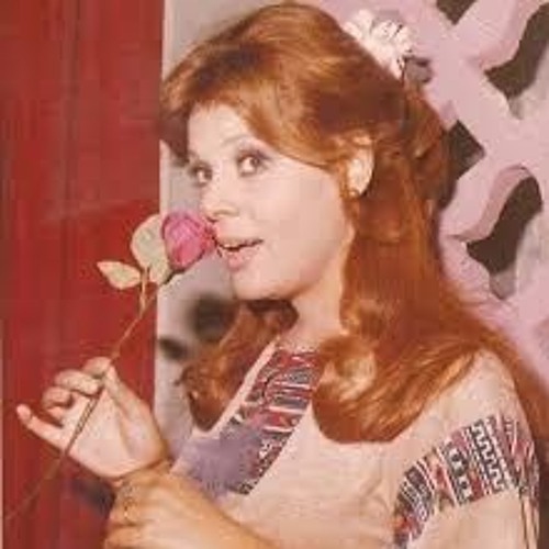 يا ماما ياحلوة .... صفاء ابوالسعود