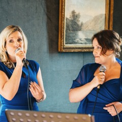 Love is all around us WS The Weddingsingers ceremony song