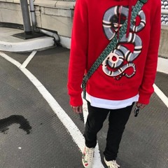 gucci slides