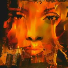 1.ElleXentric Master