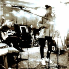 Ana Paz, live at MoonShine word jam w/BootlegTrio, The Exchange, Leicester, 9th March 2017 (mix 1)