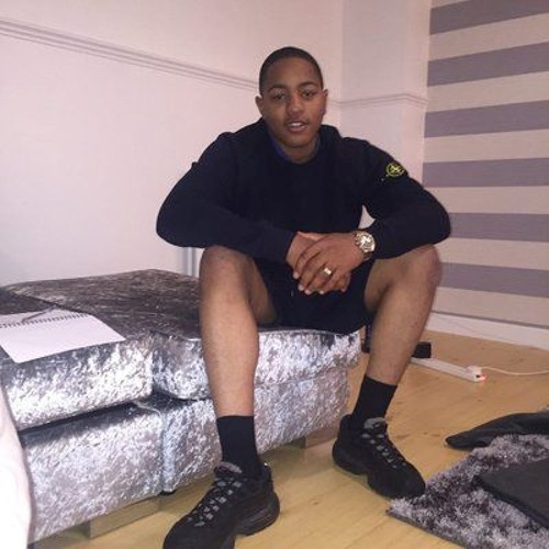 Oakzy f**kn B - Sittin' In My Court Cell