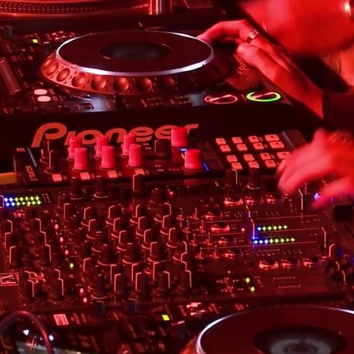 Seth Troxler B2b Loco Dice B2b The Martinez Brothers At Printworks, London