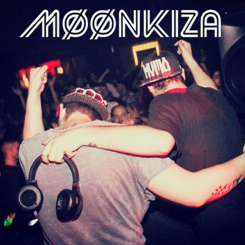PETRU invites MøønkiZa | March 2017